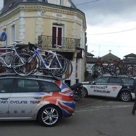 Hotel Le Saint Denis