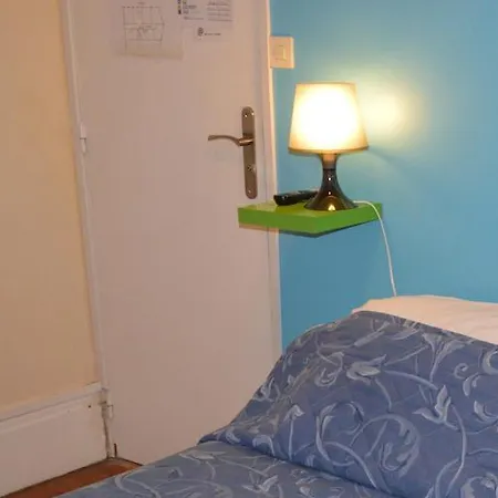 Le Saint Denis Hotel Forges-les-Eaux