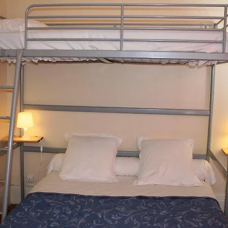 Le Saint Denis 2* Forges-les-Eaux