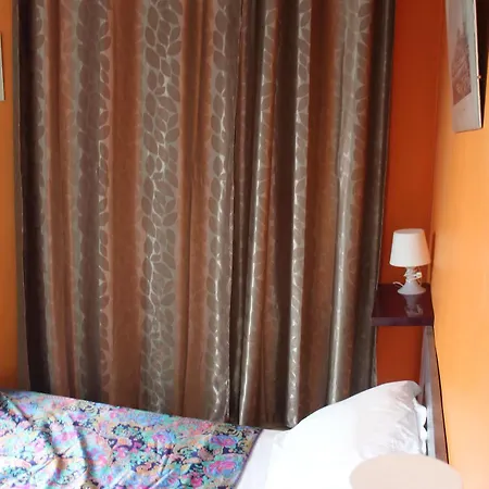 Hotel Le Saint Denis Forges-les-Eaux