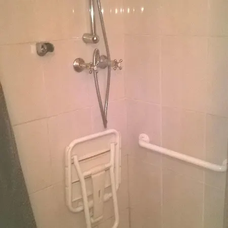 Le Saint Denis Hotel